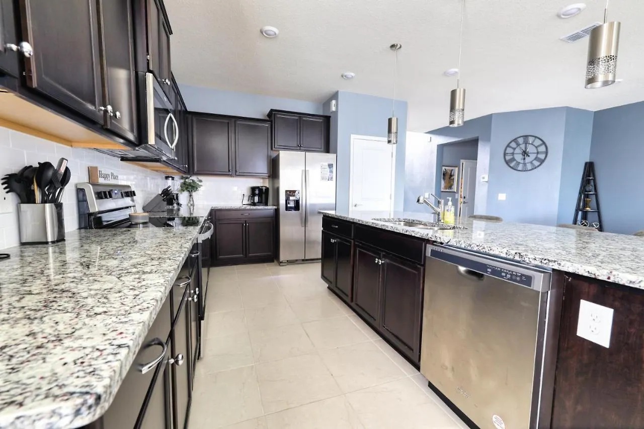 8 Bed Themed Windsor Island Resort Holiday Home Four Corners USA