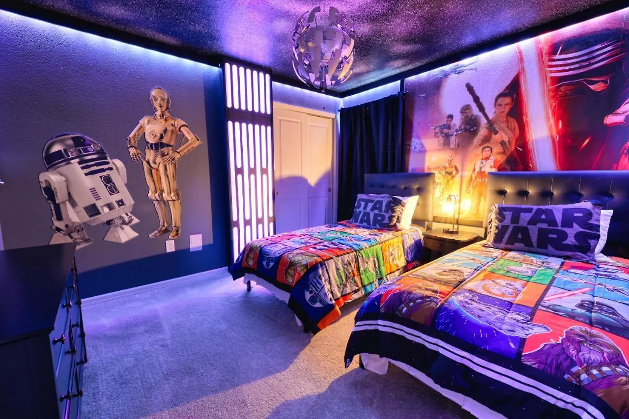 8 Bed Themed Windsor Island Resort Holiday Home Four Corners 0*,